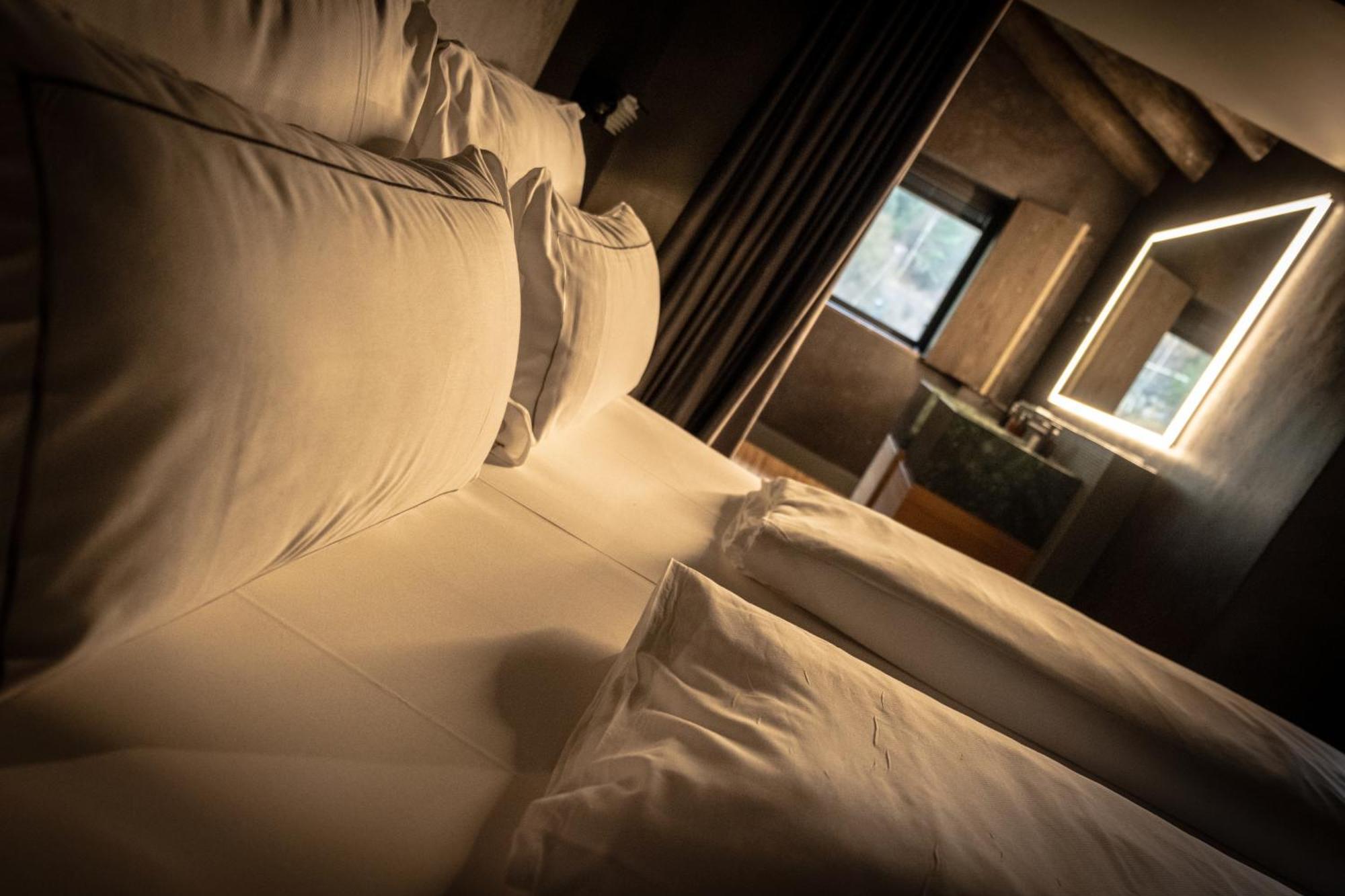 Hotel Les Pardines 1819 Mountain & Encamp