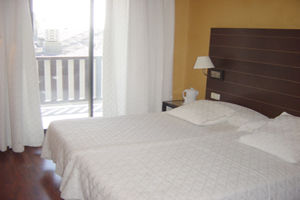 Hotel Caribou