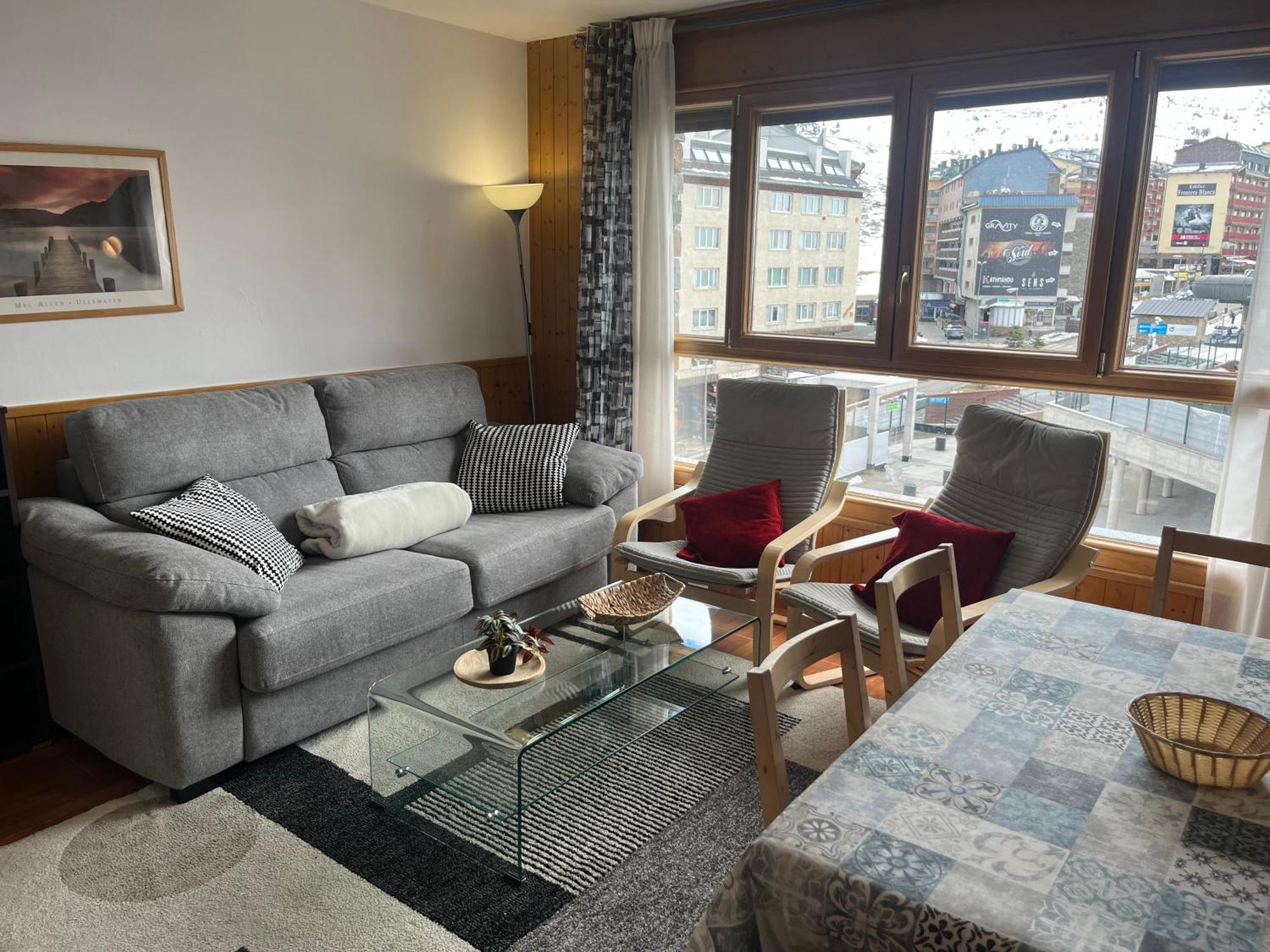 Apartamento A Pie De Pistas Con Parking Privado *