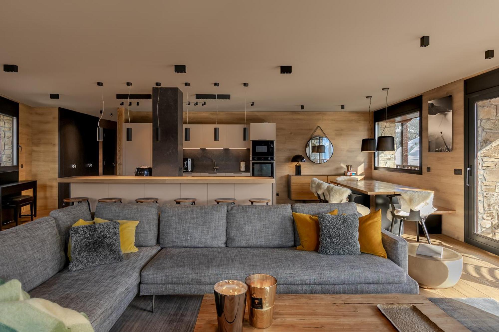 Luxury Andorra Apartment *