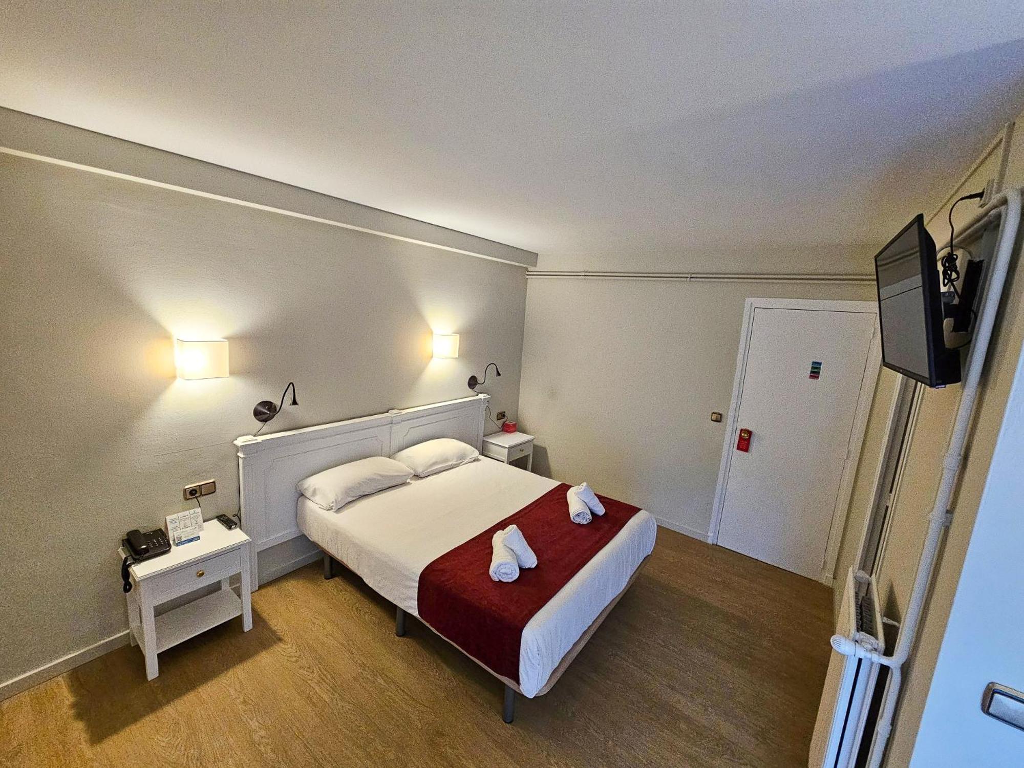 Hotel Pere D'urg 3000
