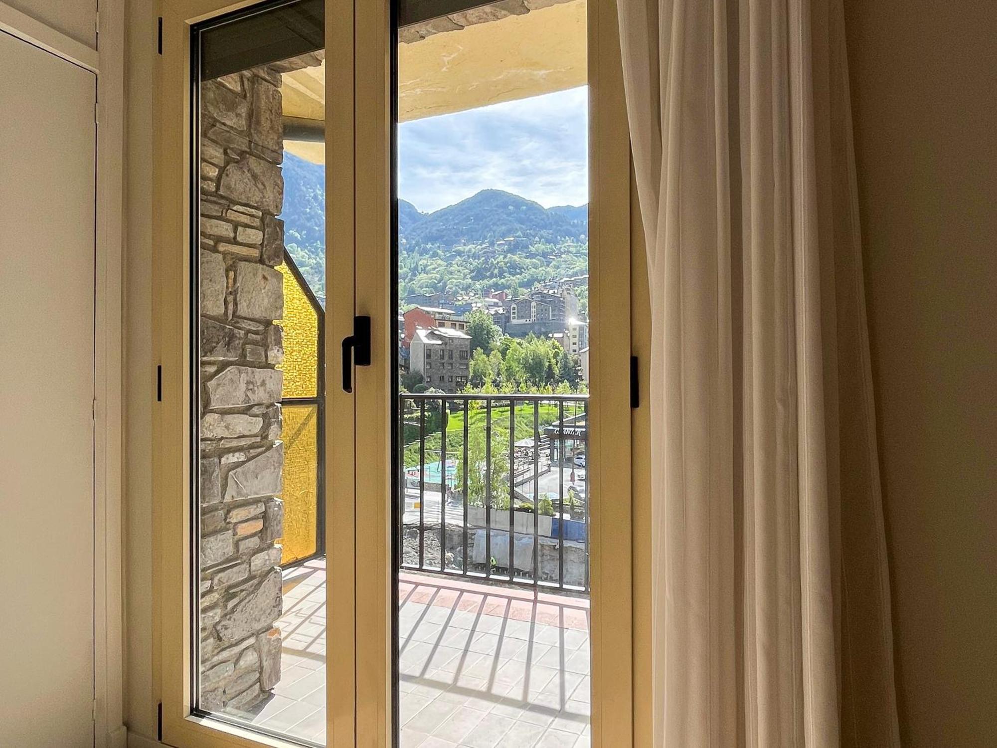 Pere D'urg 3000 Hotel 3*