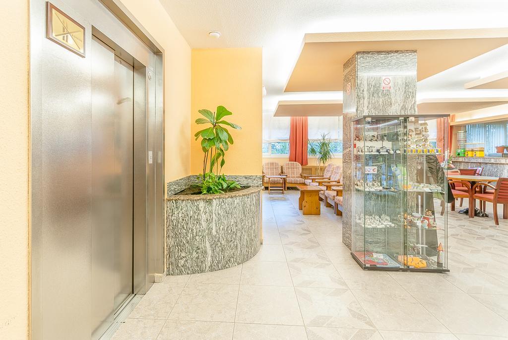 Pere D'urg 3000 Hotel