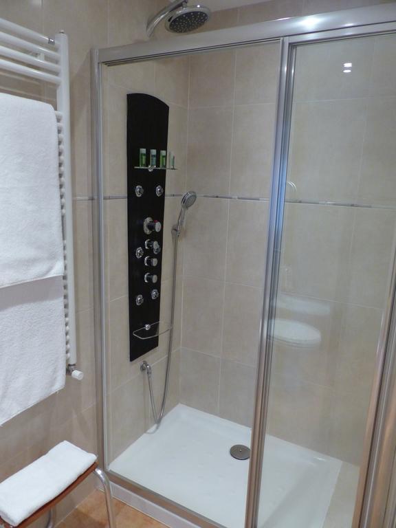 Les Truites Adults Only 3* Pas De La Casa