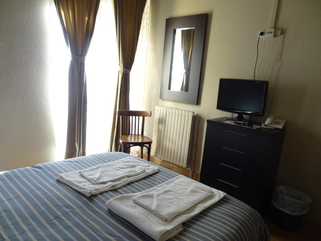 Pensión Hostal Cal Forner Andorra la Vella