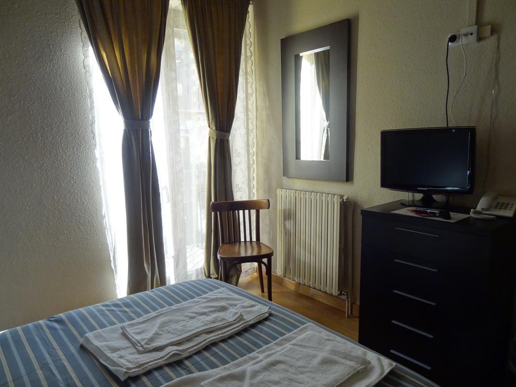Hostal Cal Forner *