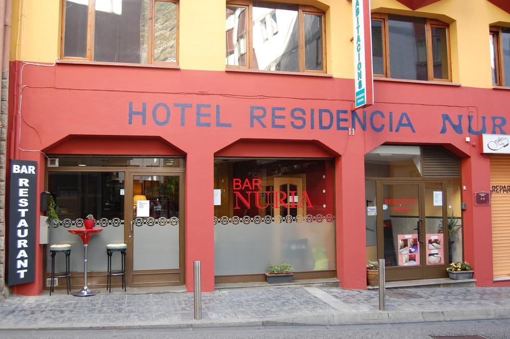Residencia Nuria Pensión 2*