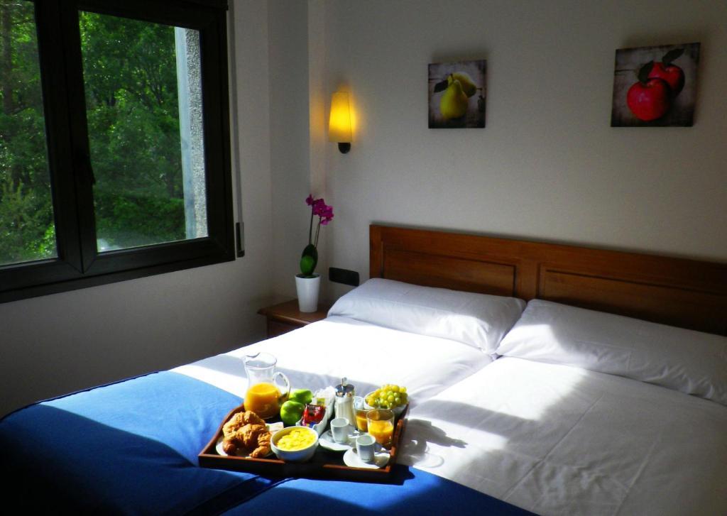 Holastays La Hotel 3*
