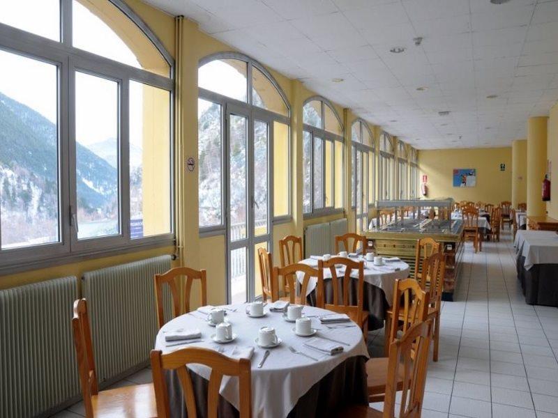 Les Terres 3*