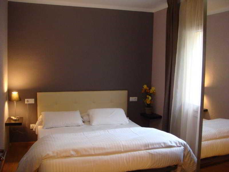 Arbre De Neu Hotel 3*