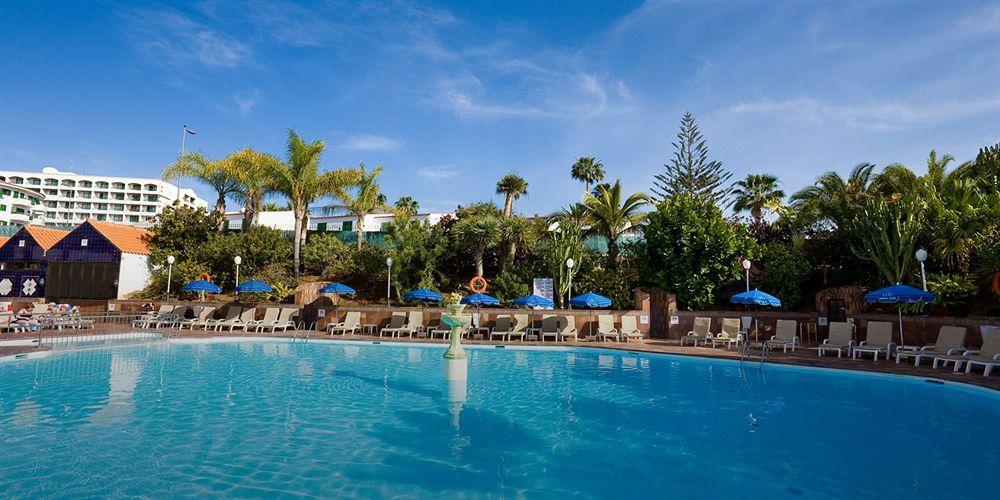 Residencia Daina Hotel