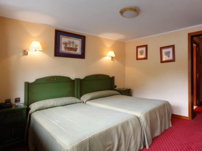 Hotel Rutllan &