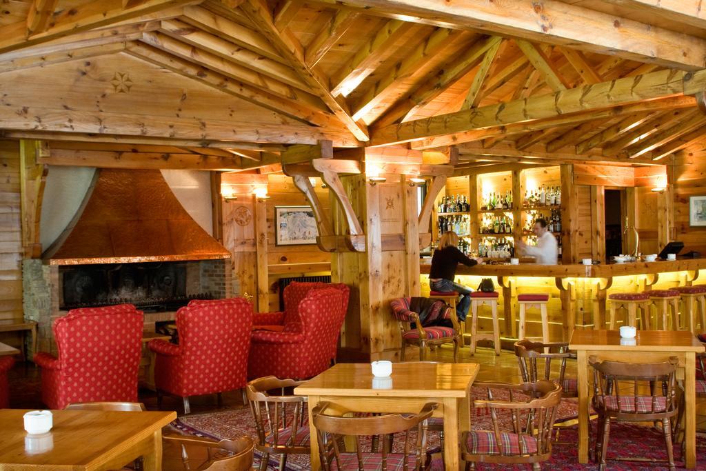 Hotel Rutllan &