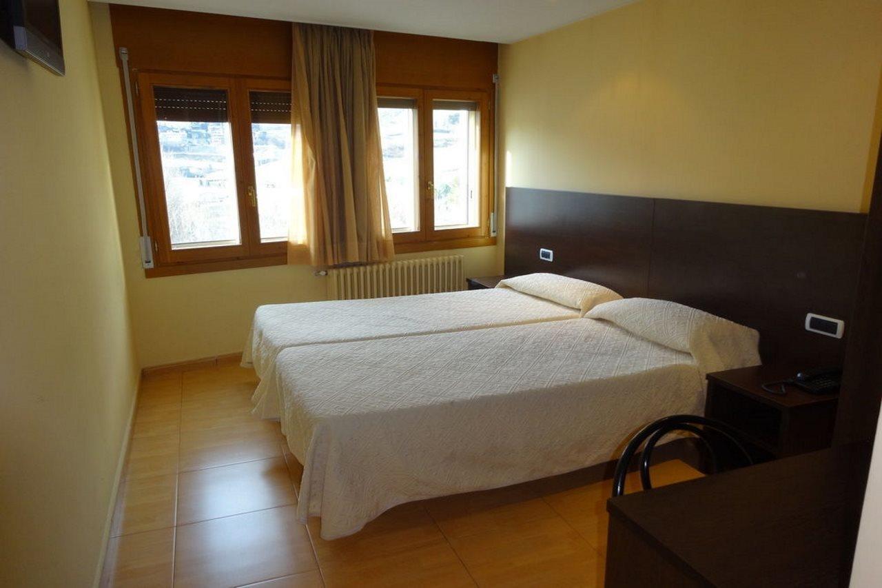 Hotel La Mola 2*