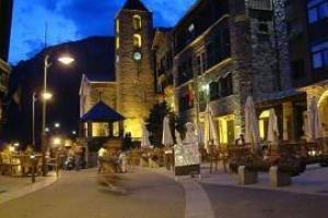 Hotel Holastays La 3*