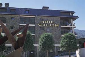 Guillem & Hotel 4*