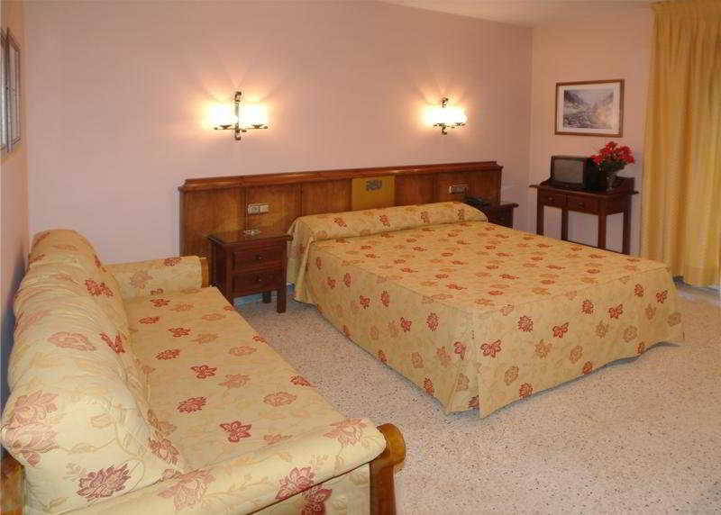 Hotel Pere D'urg 3000