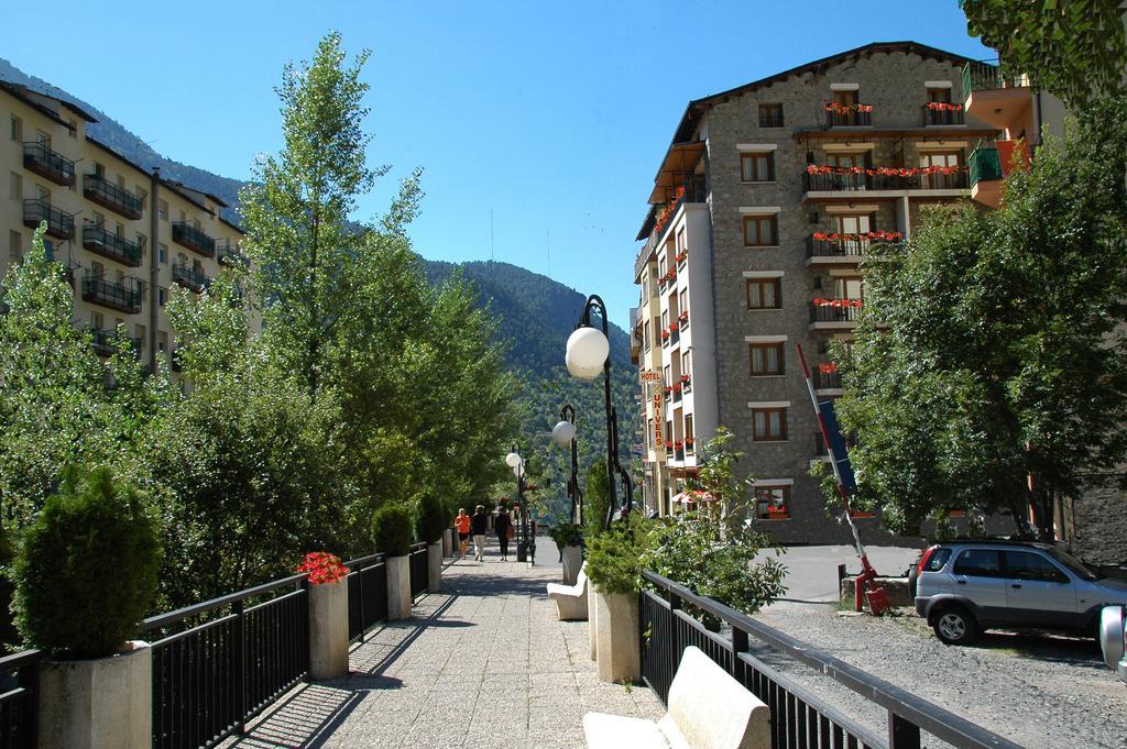 Univers Hotel Encamp