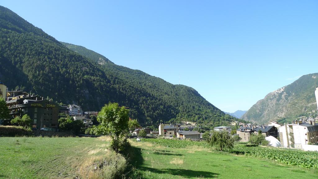 Coray By Pierre & Hotel Encamp