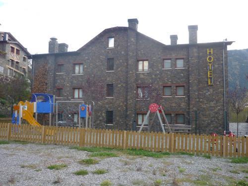 Del Bisset Hotel