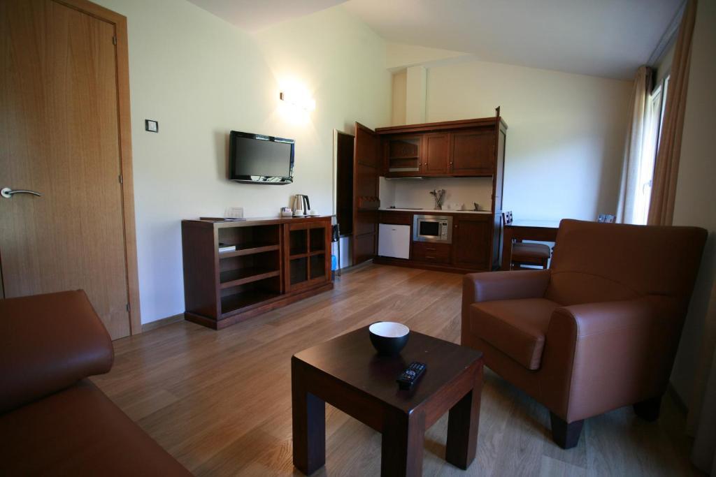 Obaga Blanca & Hotel
