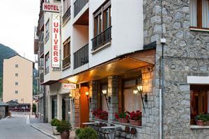 Hotel Univers 3*