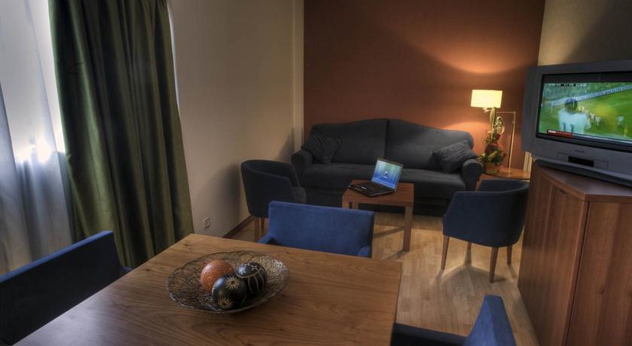 Hotel Zenit Diplomatic 4*