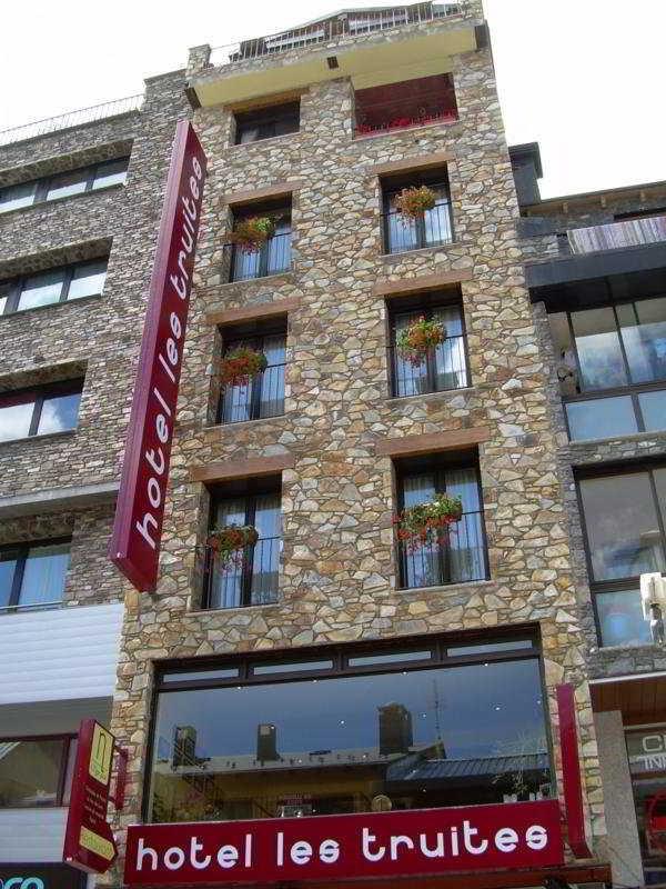 Les Truites Adults Only Hotel