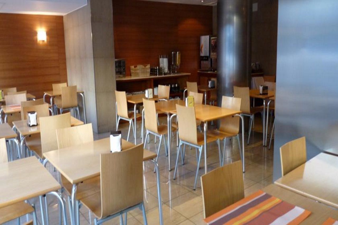 Tudel Hotel