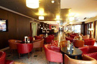 Carlton Plaza Hotel