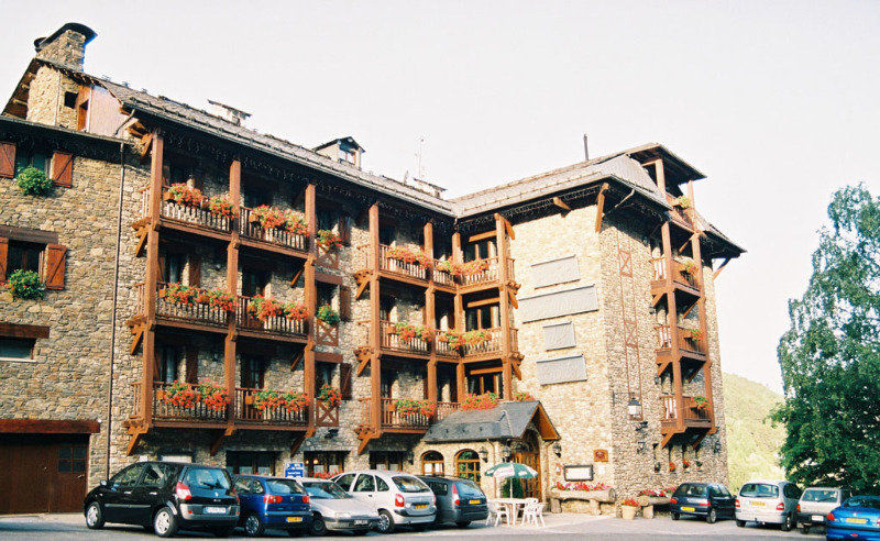 Del Tarter Hotel 3*