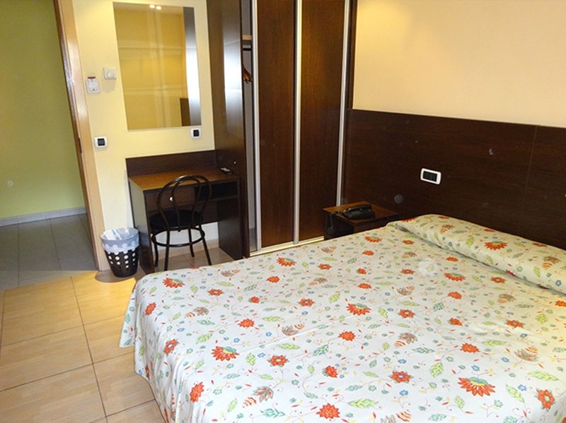 La Mola 2* Encamp