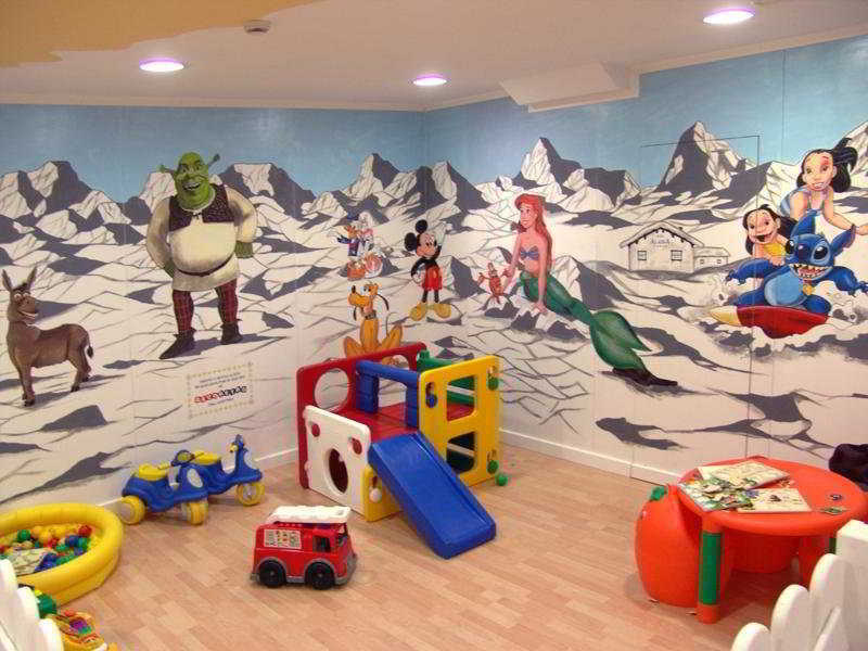 Aparthotel Pierre & Alaska 2*