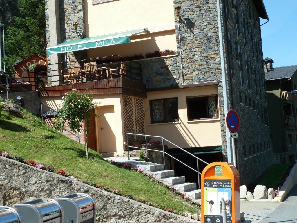 Mila Hotel 3*
