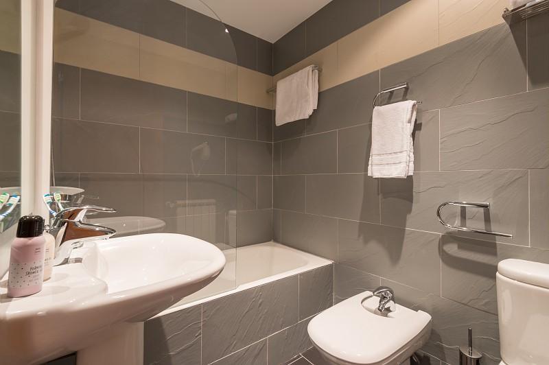 Hotel Pierre Et Andorra Sunari Peretol
