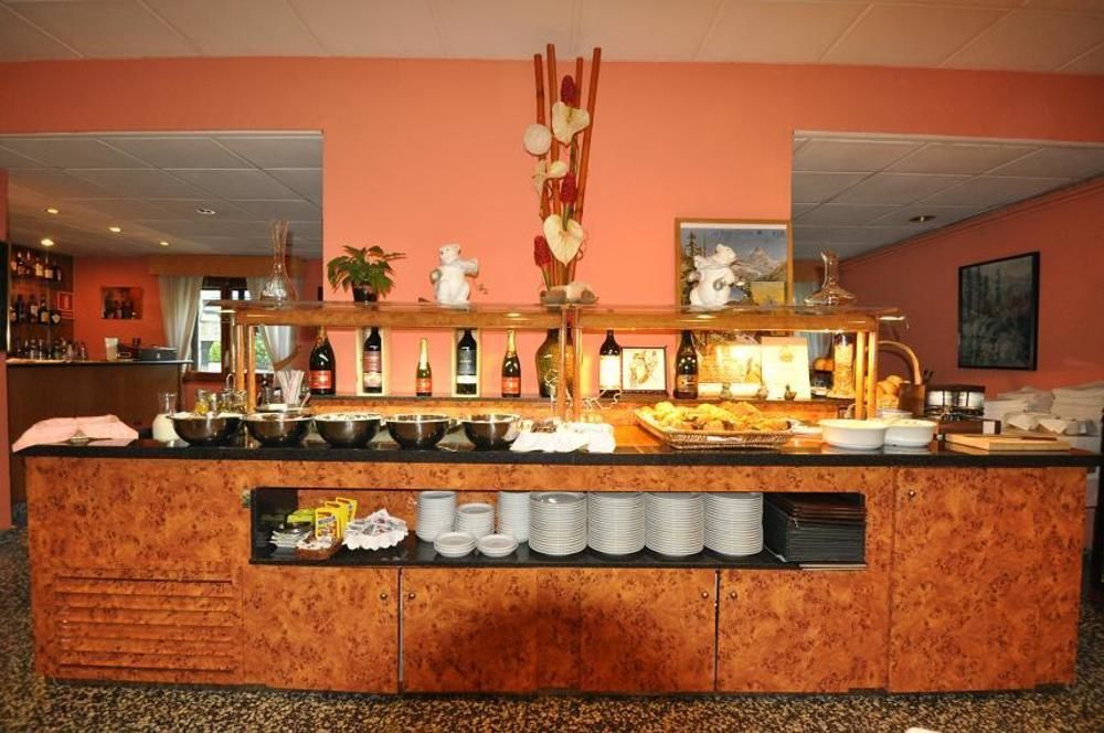 Yomo Petit Paris Hotel Encamp