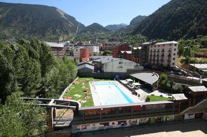 Sol I Muntanya Hotel Encamp