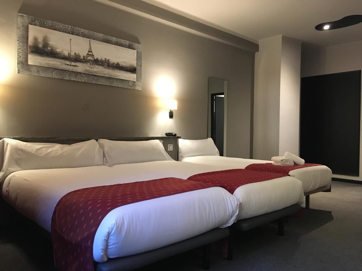 Garden Hotel 3*