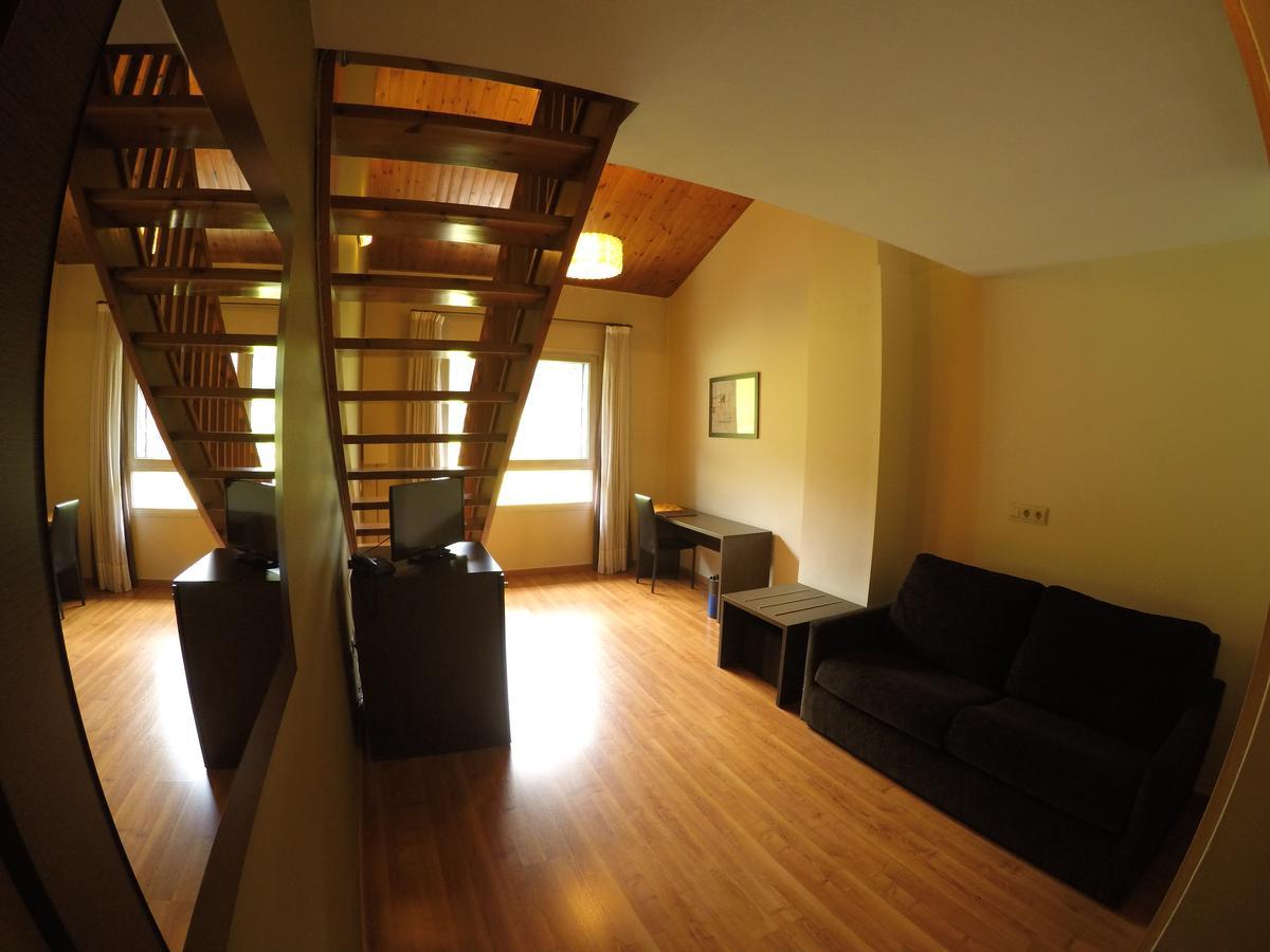 Somriu Vall Hotel 3*
