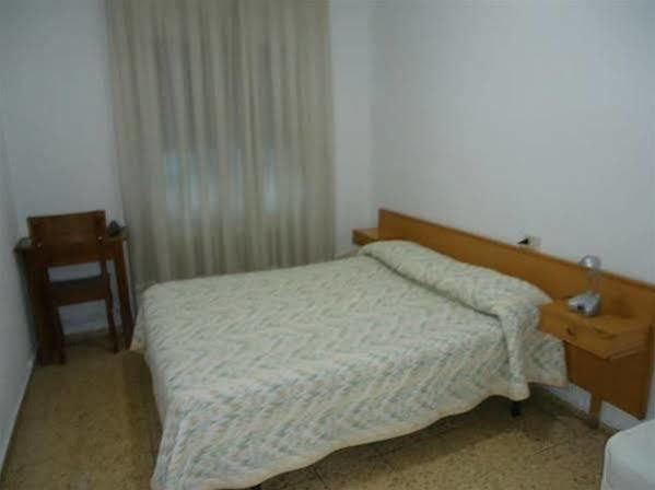 Pensión Residencia Restaurant Indalo 2*