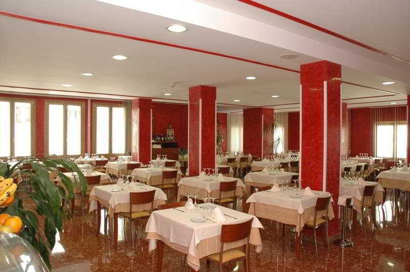 Evenia Oros Encamp