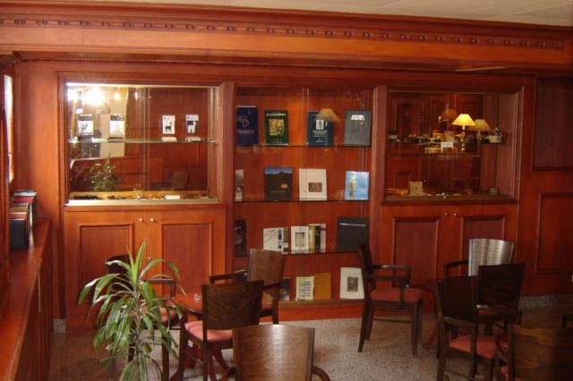 Subira Hotel