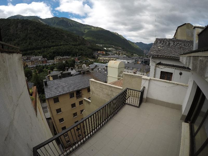 Somriu M28 Hotel