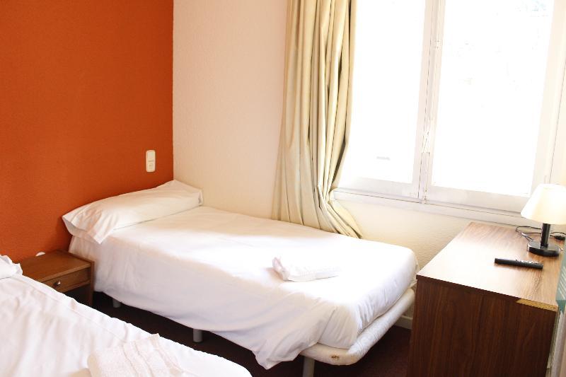 Hotel Hermus Centre Vila 2*