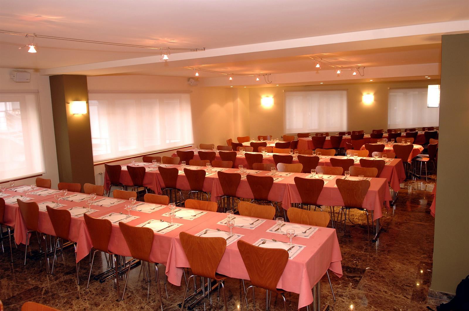 Hotel&apartahotel Serhs Cosmos 3* Les Escaldes