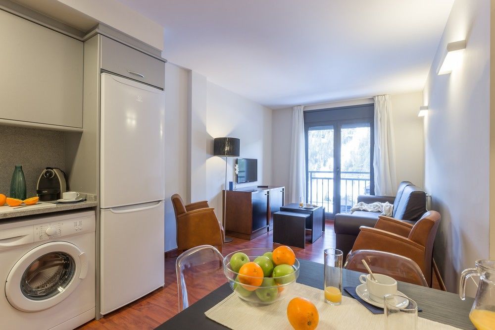 Hotel Pierre & Andorra El Peretol 4*