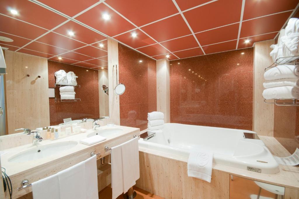 Hotel A Casa Canut Gastronomic 5*