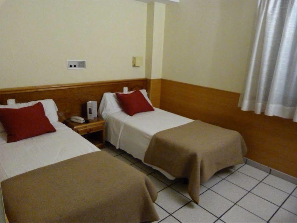 Hotel Pitiusa 3*