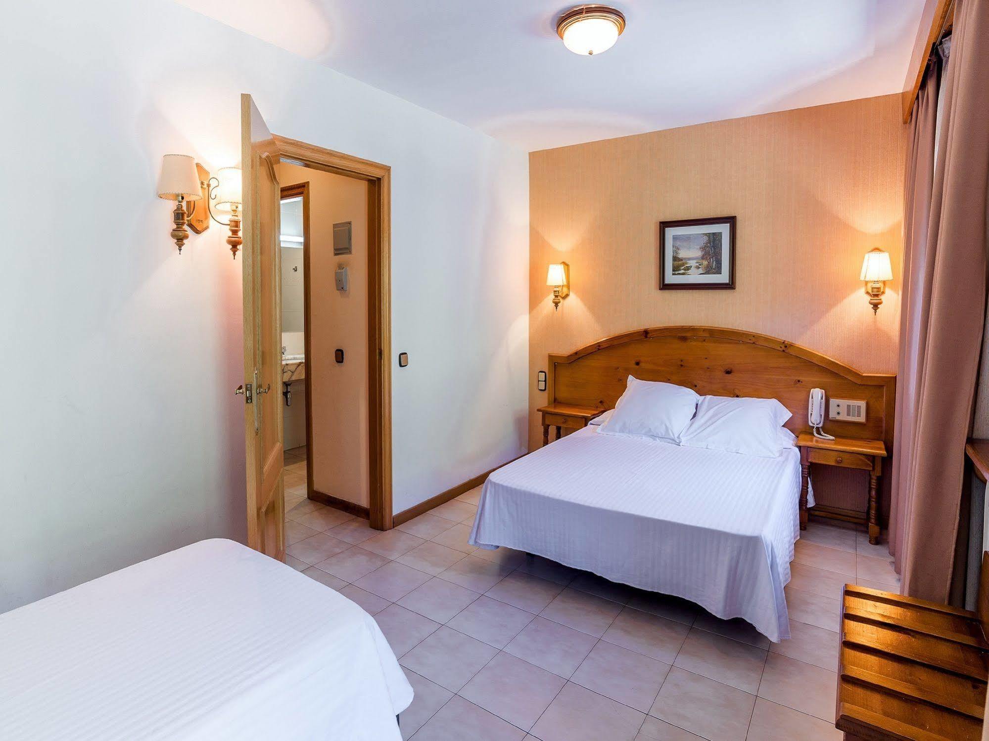 Sant Miquel Hotel 3*