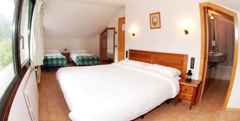 Hotel Holastays La